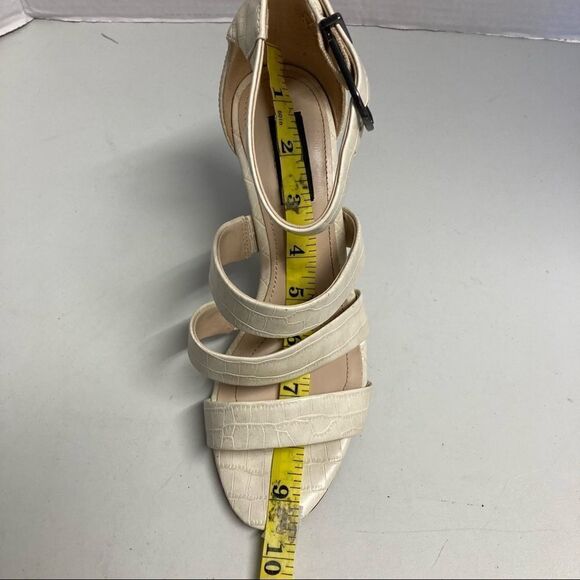 JONES NEW YORK,Cream,Cone Block, Open toe,Gladiator Heels,Sz 6.5 M, Jessie Style - Picture 7 of 14